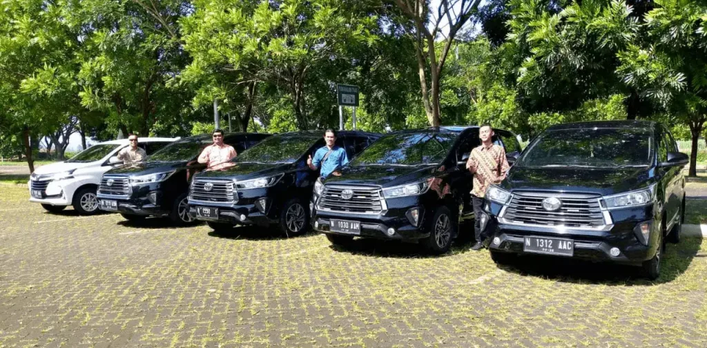 sewa mobil malang