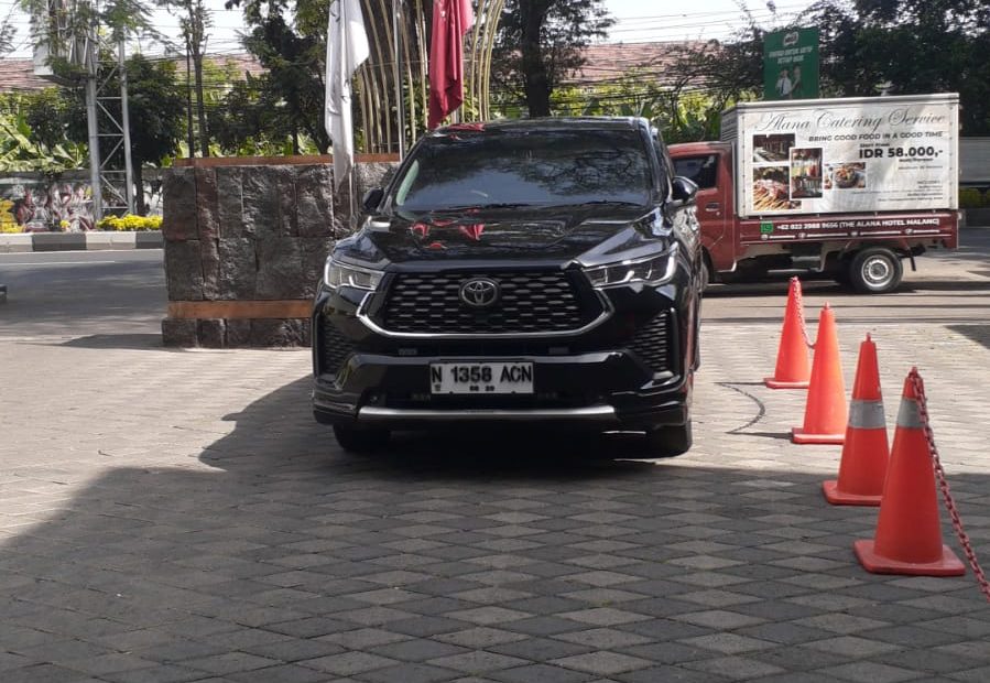 Perbedaan Zenix Hybrid