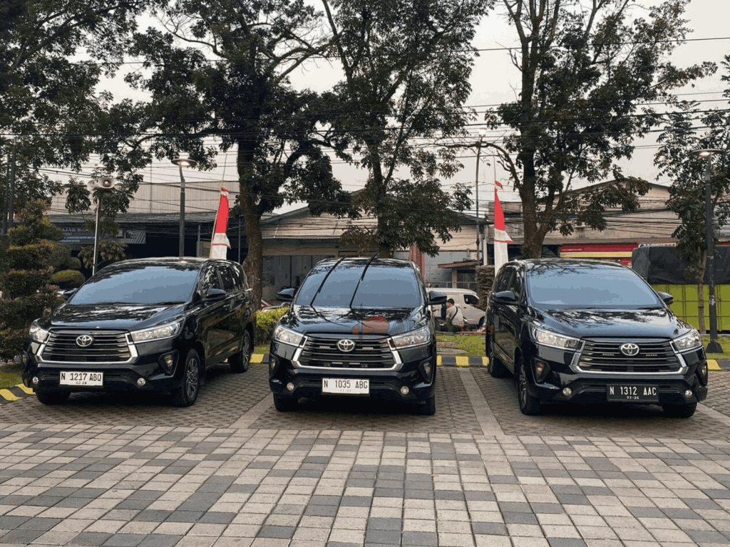 Sewa Innova Reborn untuk Perjalanan Dinas