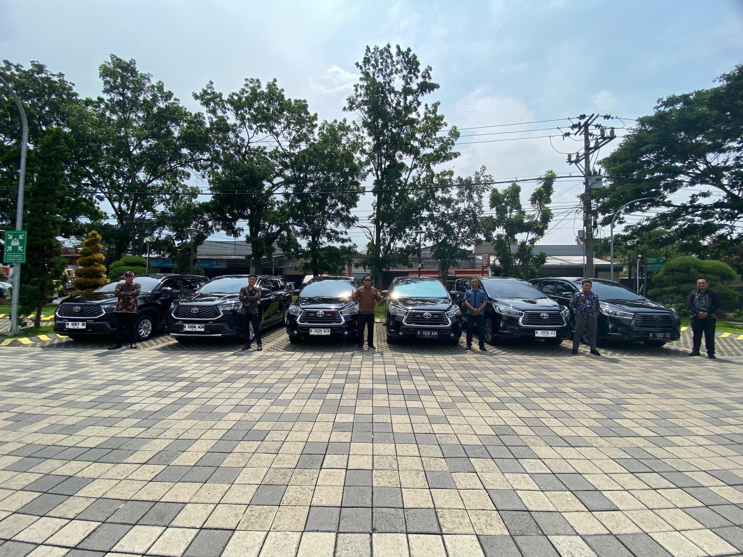 Sewa Innova Reborn untuk Perjalanan Dinas