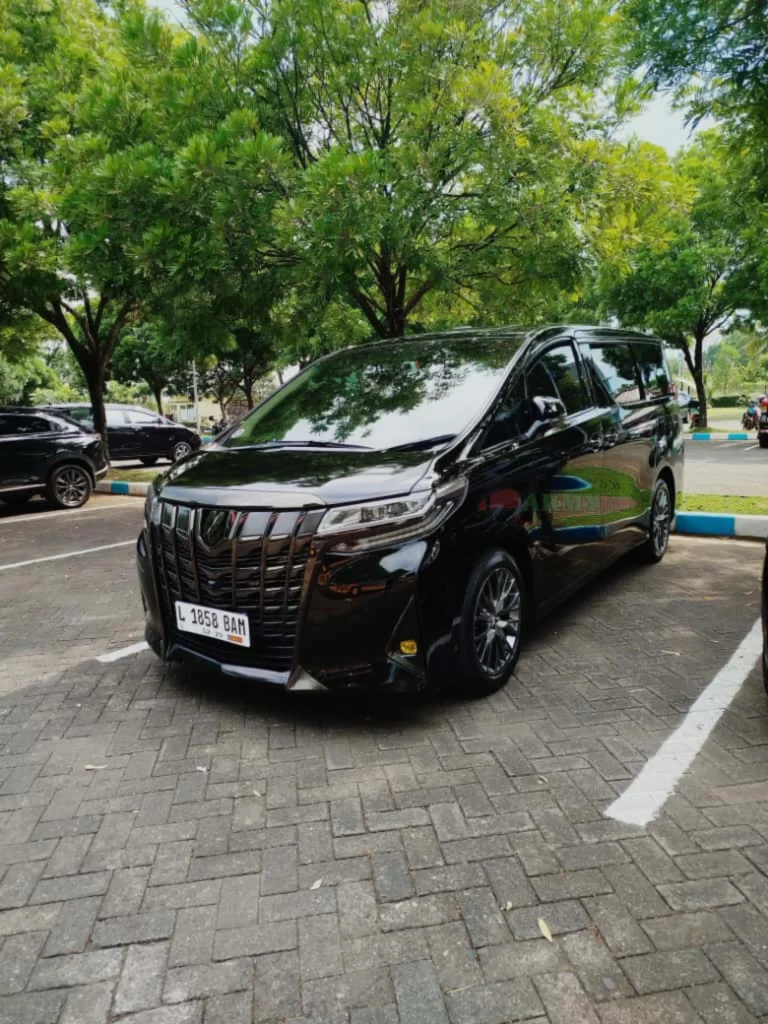 Sewa Alphard Facelift Malang