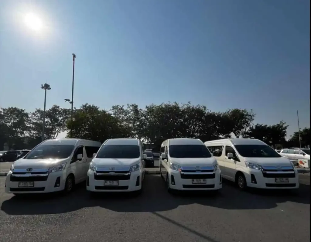 Sewa HiAce Malang Batu