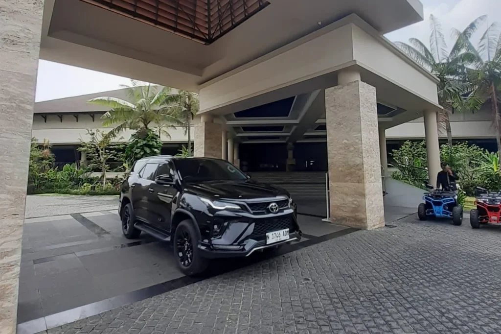 Sewa Mobil Stasiun Malang