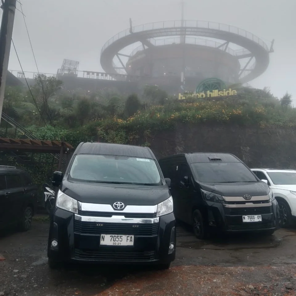 Sewa Hiace ke Hillside Bromo