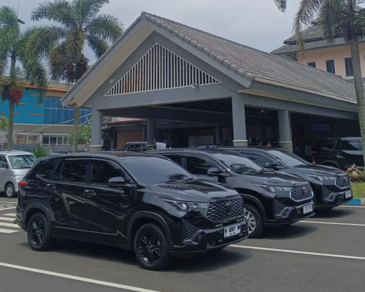 Perbedaan Zenix Hybrid dan Non Hybrid