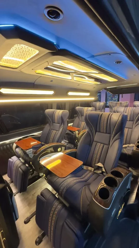 Sewa Hiace Malang untuk Rombongan Lamaran & Nikahan