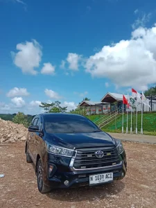 Sewa Innova Reborn Malang ke Pantai Selatan
