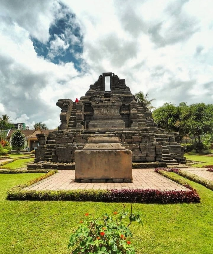 Wisata Candi di Malang