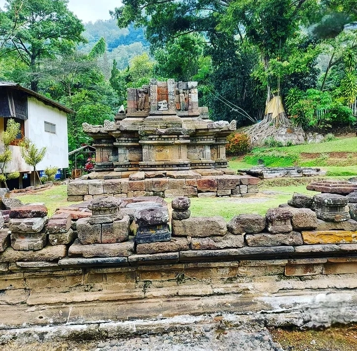 Wisata Candi di Malang