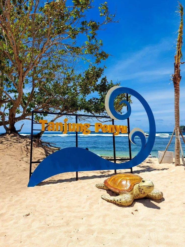 Wisata Pantai Malang Selatan