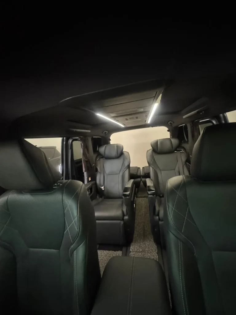 Alphard vs Hiace Luxury