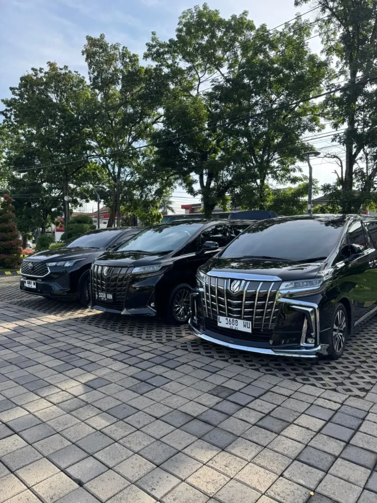 Sewa Alphard untuk Mobil Pengantin