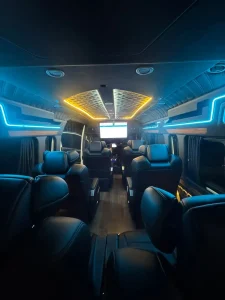 kelebihan Hiace Luxury Captain Seat