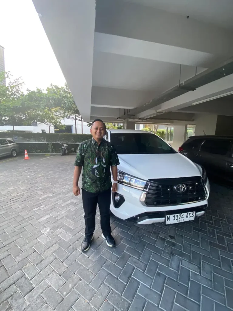 Etika Menyewa Mobil dengan Sopir