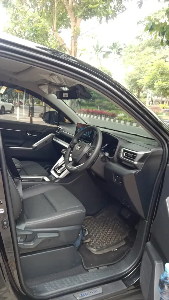 Rental Mobil VIP Malang