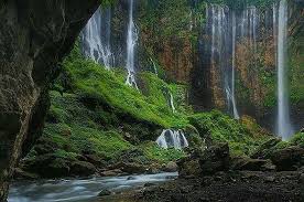 Wisata Tumpak Sewu